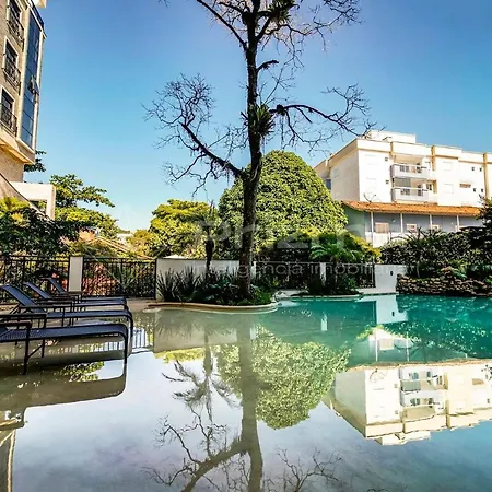 303 Bl 03 - WaldGarten Bombinhas - 50 m do Mar - Condomínio de Alto Padrão - Piscina - Academia - Salão de jogos-2